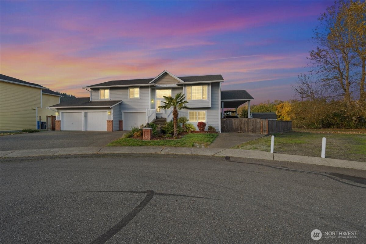 14515 145th Street E, Orting, WA 98360