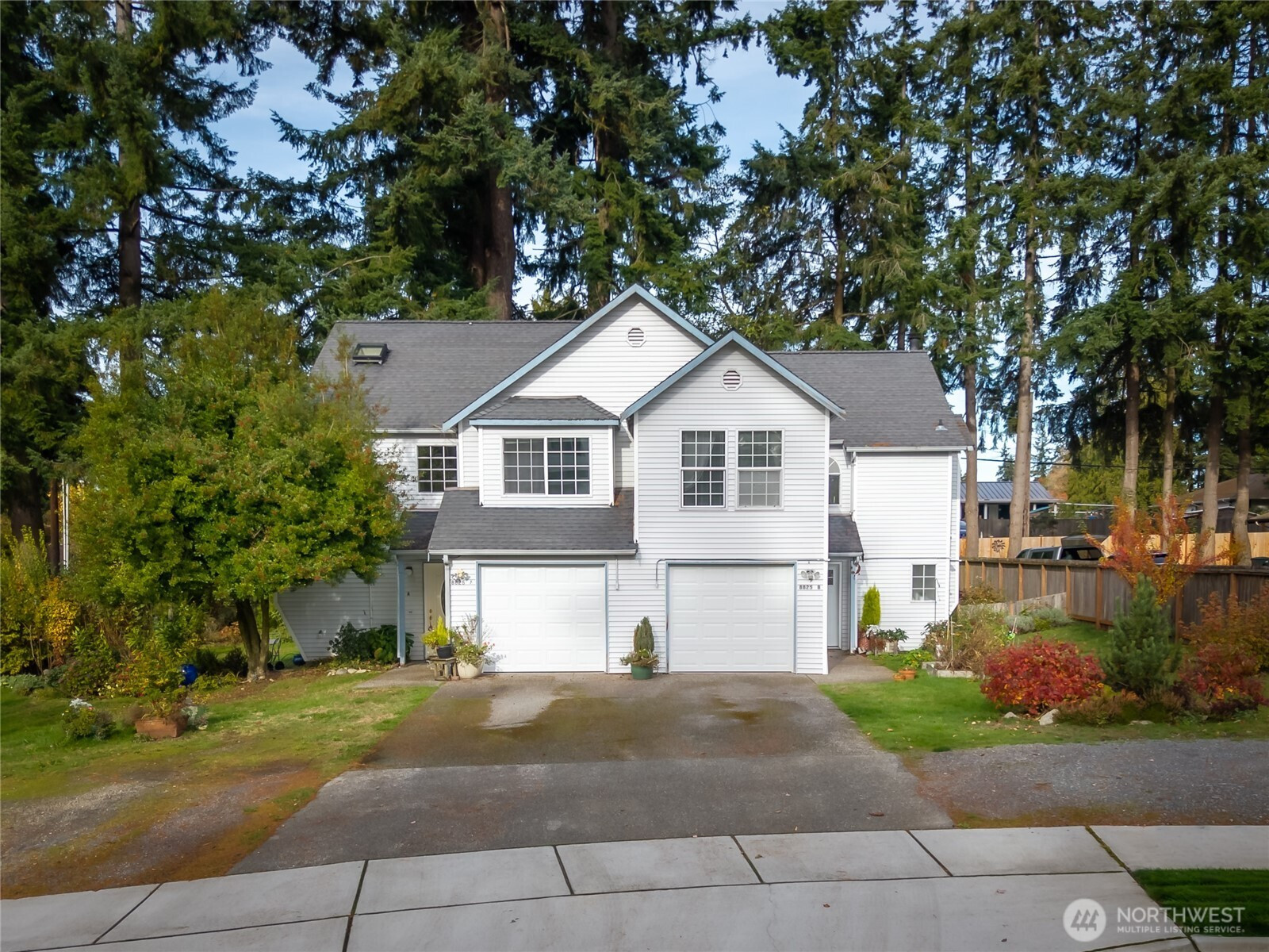 8825 231st Place SW, Edmonds, WA 98026