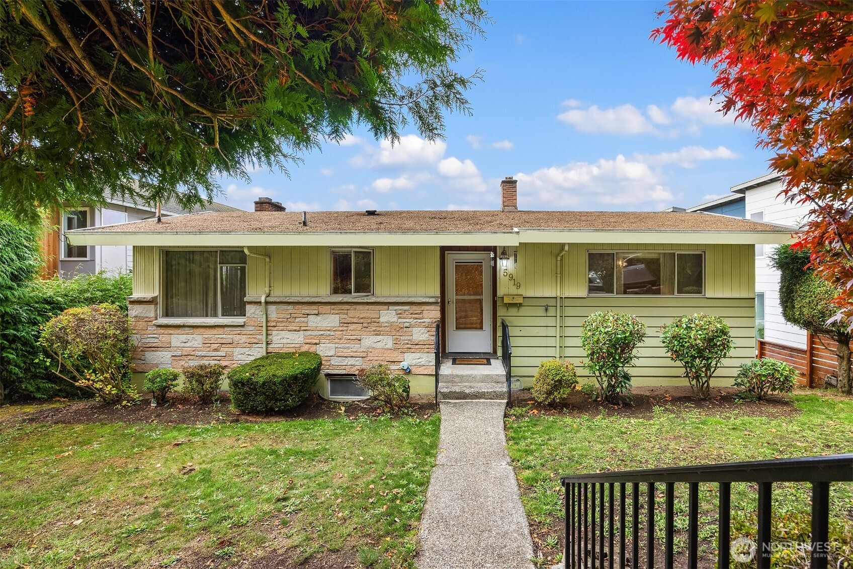 5919 19th Avenue S, Seattle, WA 98108