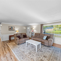 1372 Orchard Loop, Oak Harbor, WA 98277