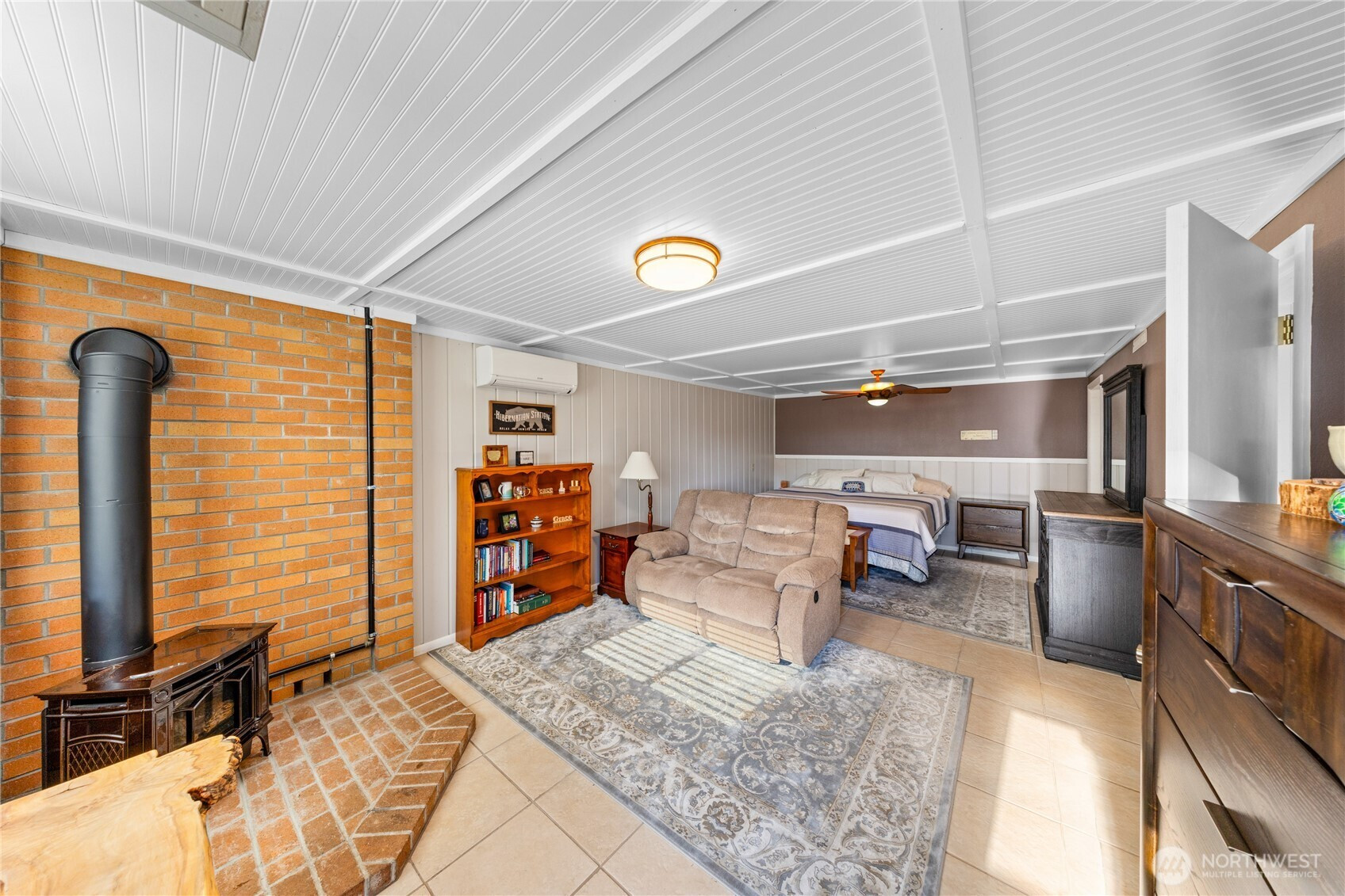 1372 Orchard Loop, Oak Harbor, WA 98277