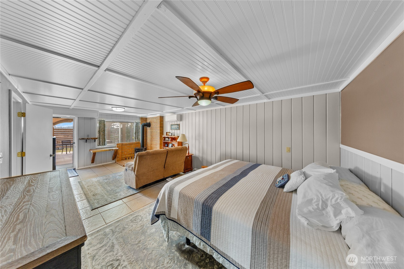 1372 Orchard Loop, Oak Harbor, WA 98277