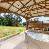 1372 Orchard Loop, Oak Harbor, WA 98277