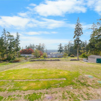 1372 Orchard Loop, Oak Harbor, WA 98277