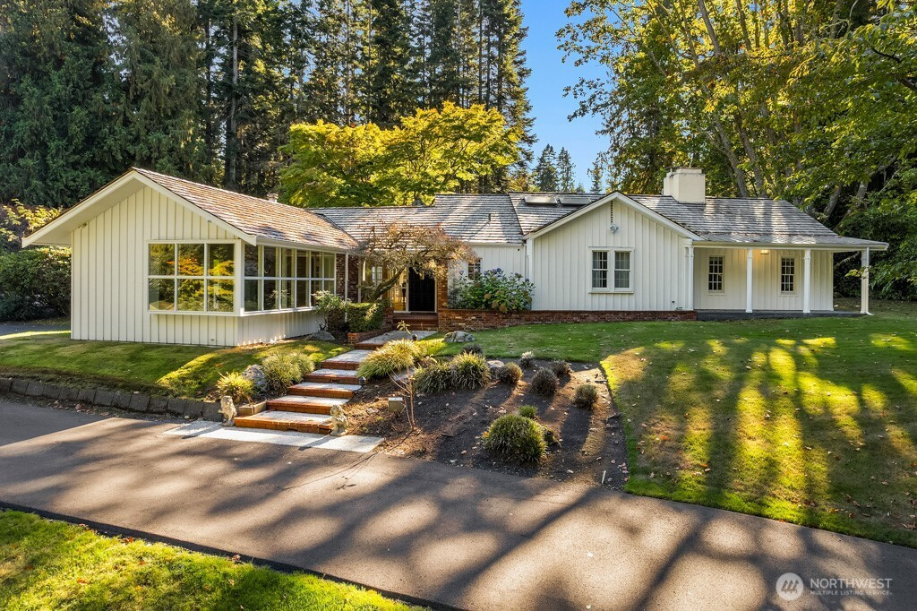 11110 Algonquin Road, Woodway, WA 98020
