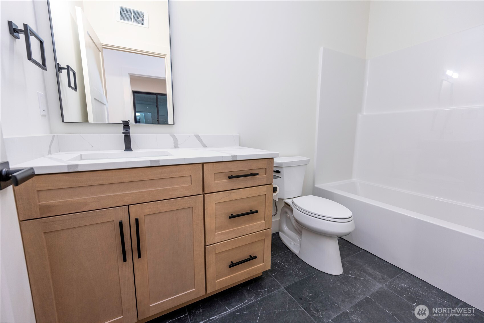 9080 Seamist Lane, Blaine, WA 98230