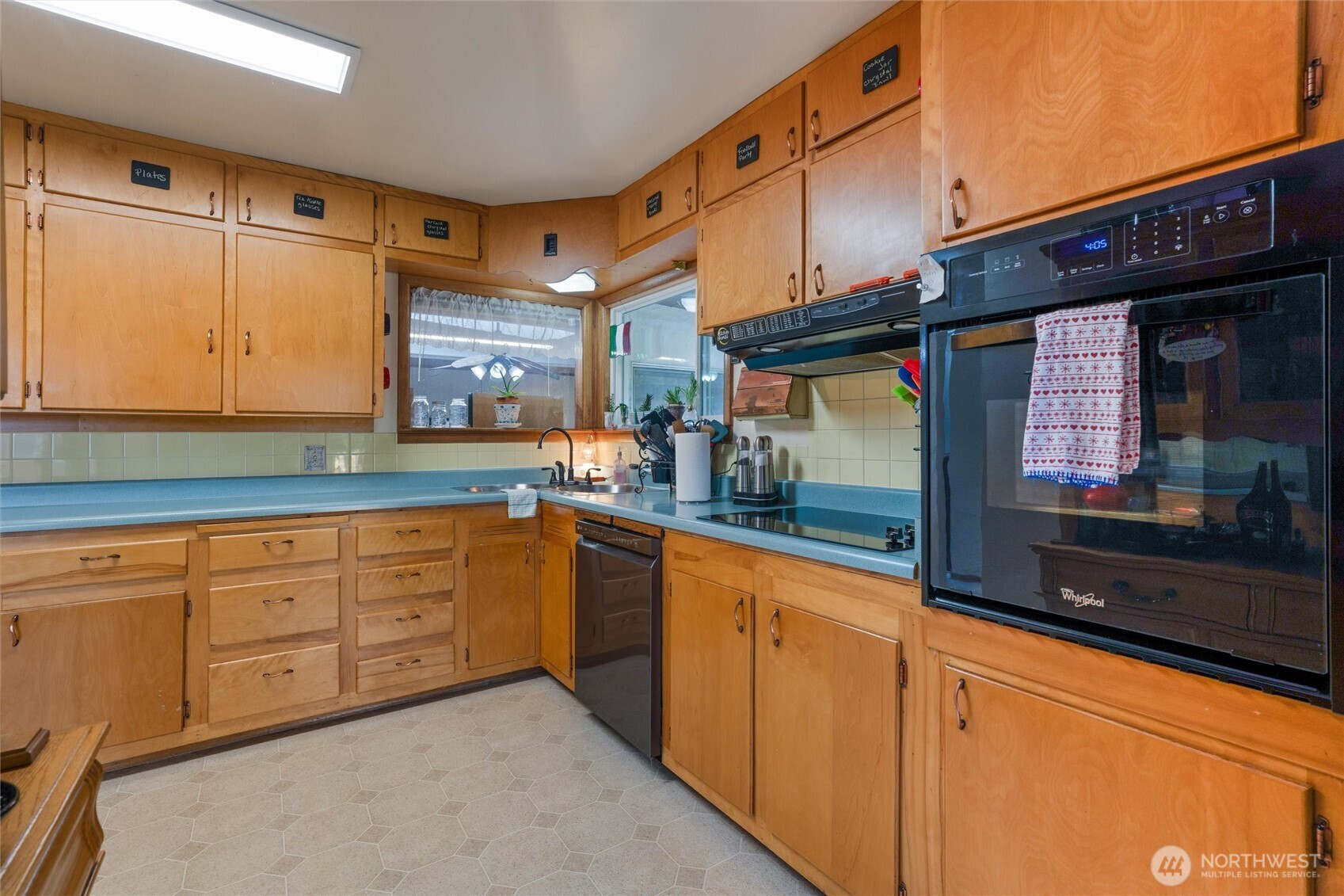 940 Grant Avenue, Port Orchard, WA 98366