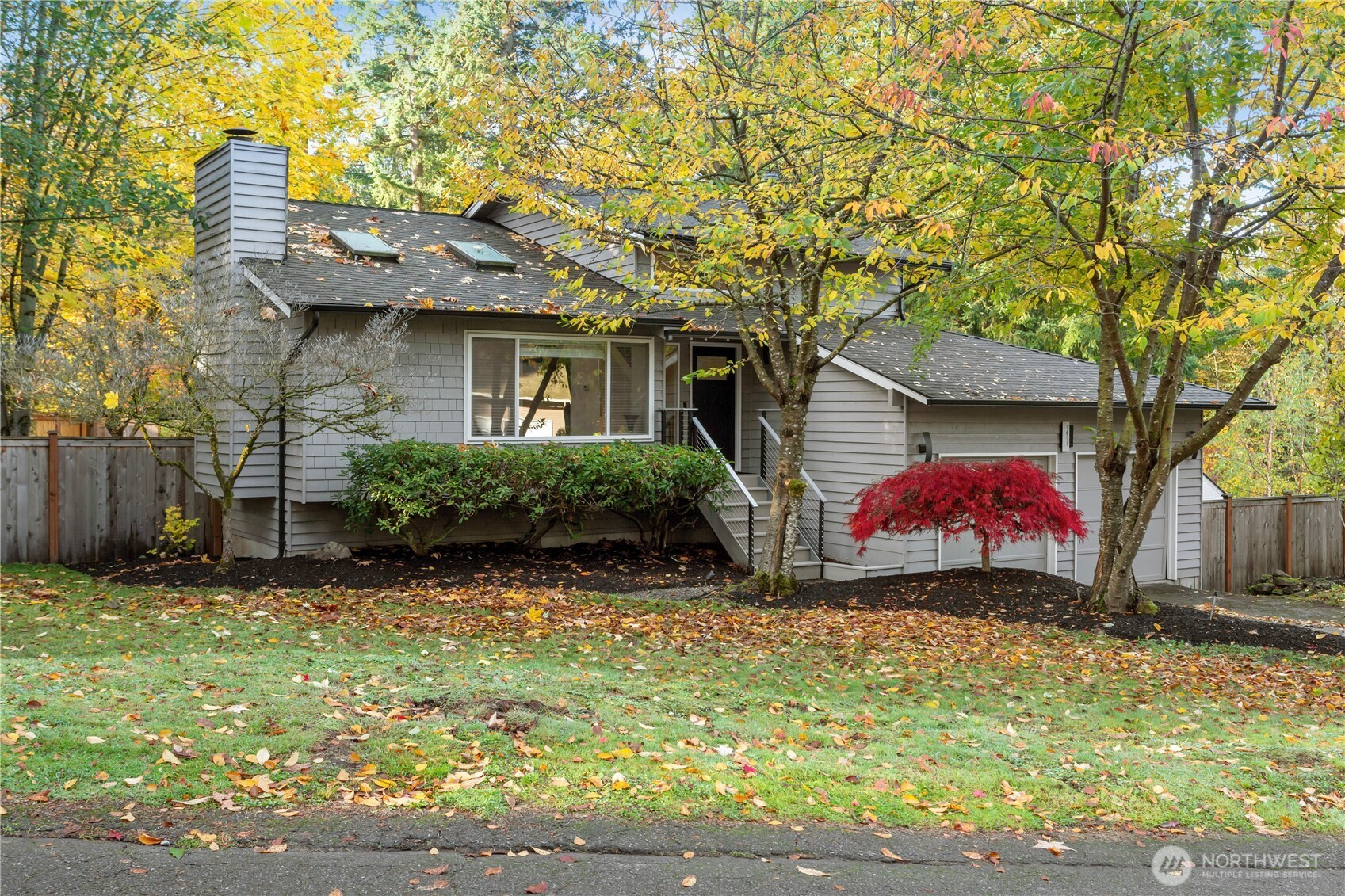 14711 70th Court NE, Kenmore, WA 98028