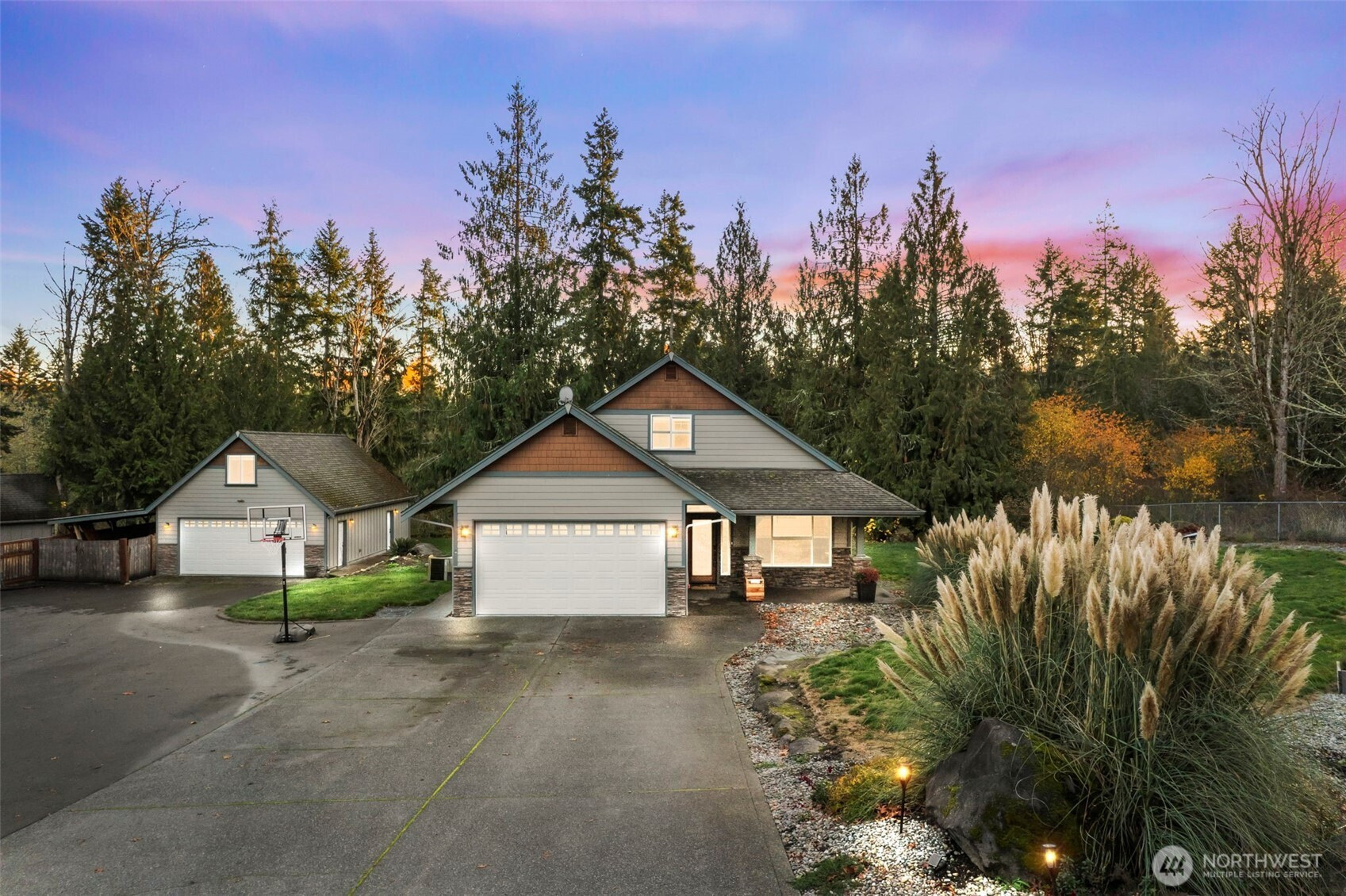 8002 372nd Street E, Eatonville, WA 98328