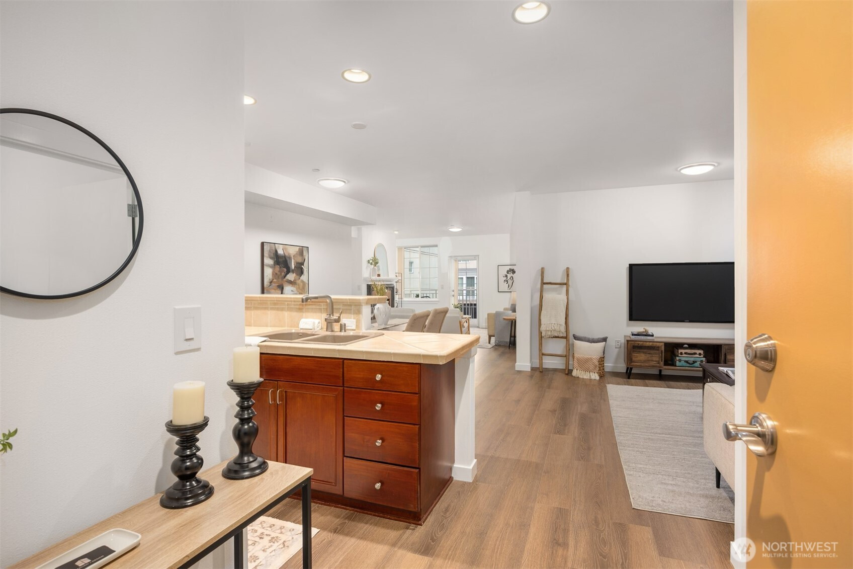 11004 NE 11th Street, Bellevue, WA 98004