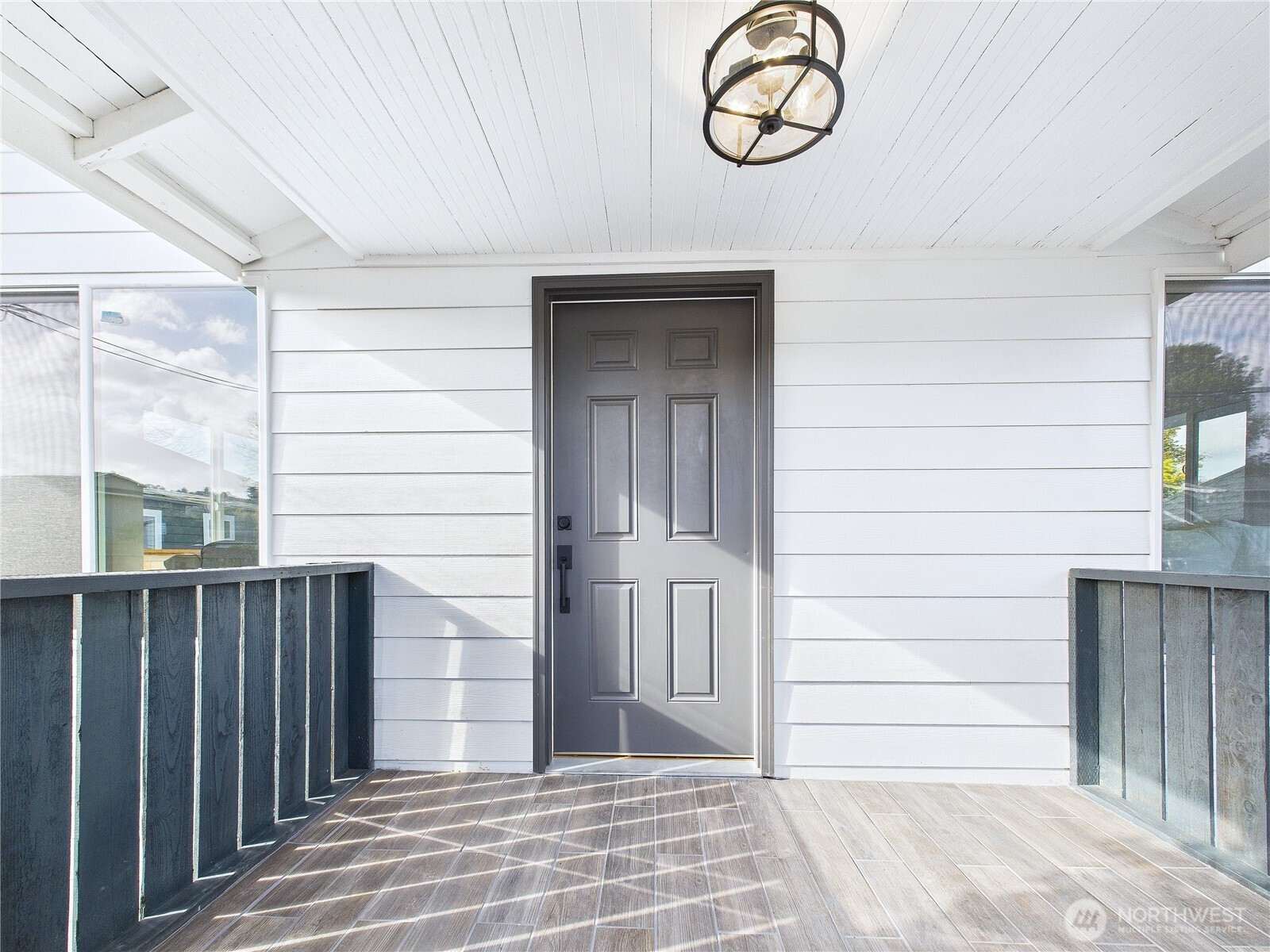 305 Meadow Avenue N, Renton, WA 98057