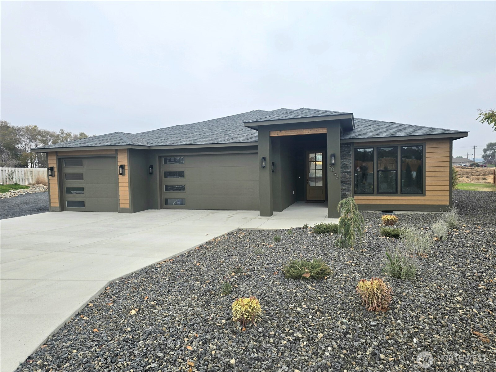2053 H.2 Road, Moses Lake, WA 98837