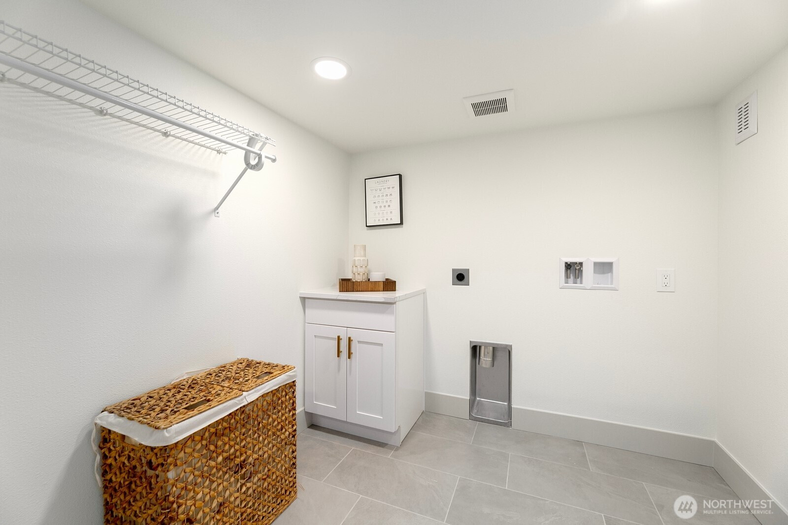 2356 N 130th Street, Seattle, WA 98125