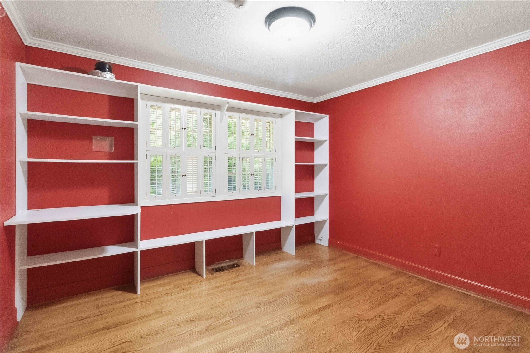 2930 Glenwood Drive, Longview, WA 98632