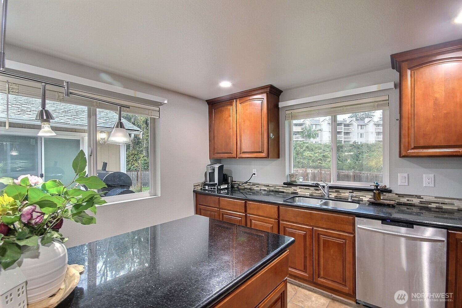 14512 2nd Avenue E, Tacoma, WA 98445