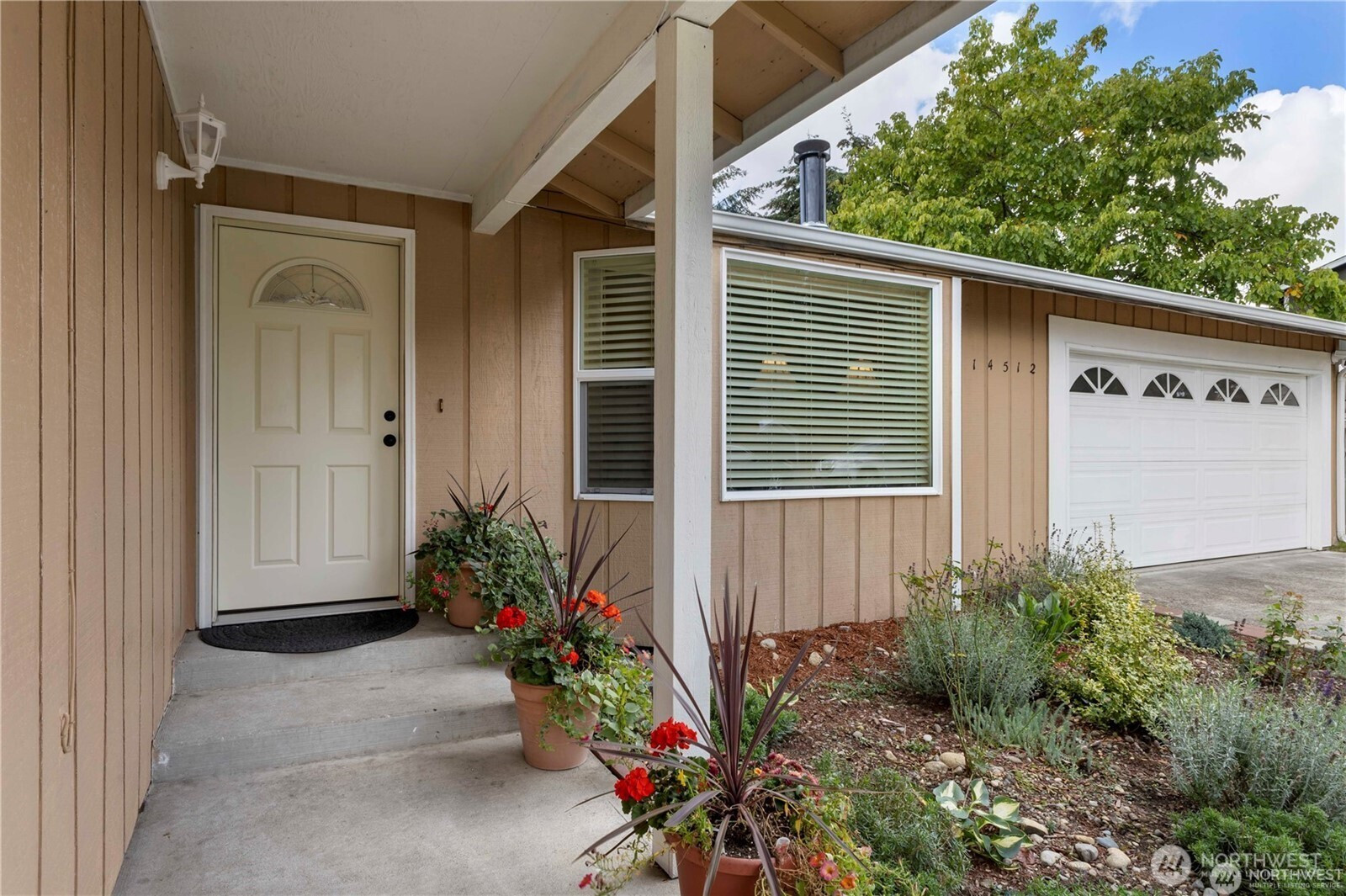 14512 2nd Avenue E, Tacoma, WA 98445