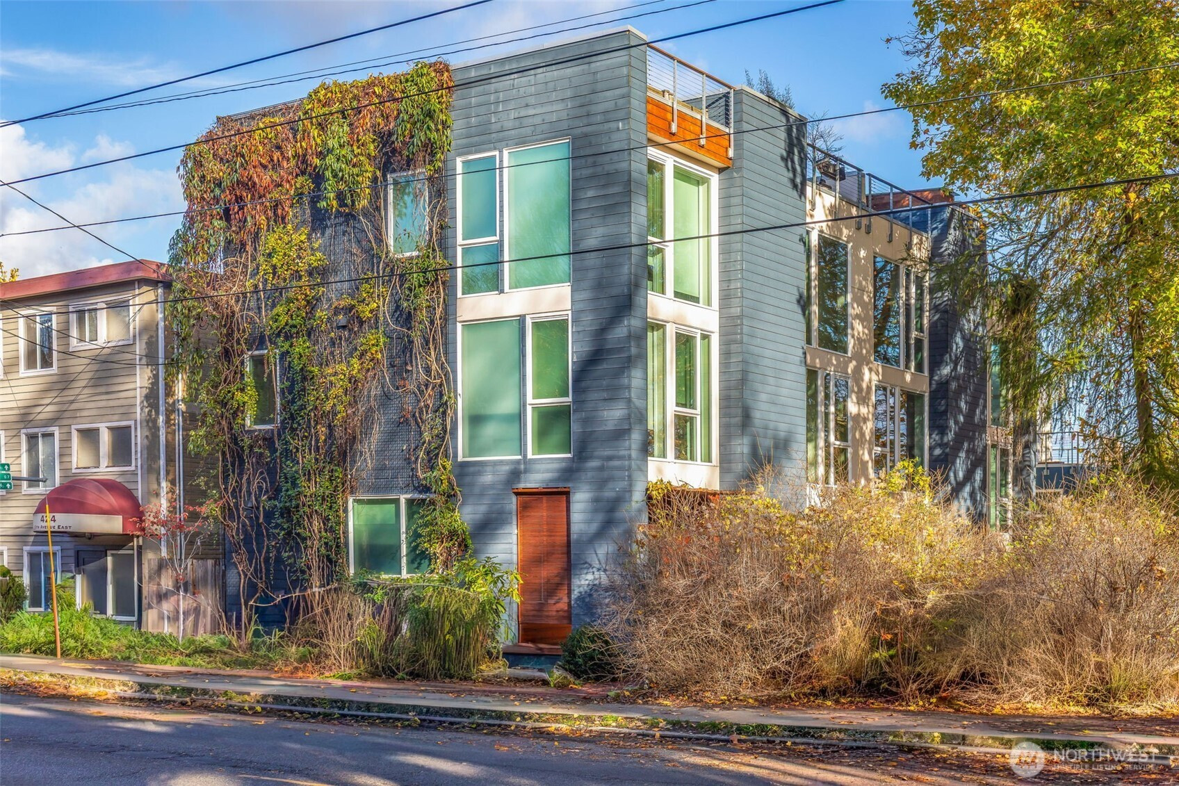 418 19th Avenue E, Seattle, WA 98112