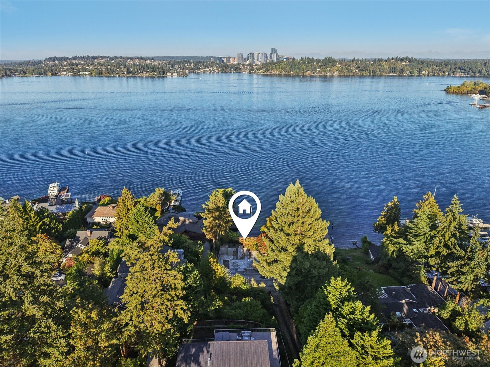 7220 N Mercer Way, Mercer Island, WA 98040