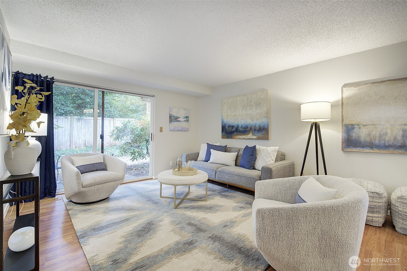 9900 NE 124th Street, Kirkland, WA 98034