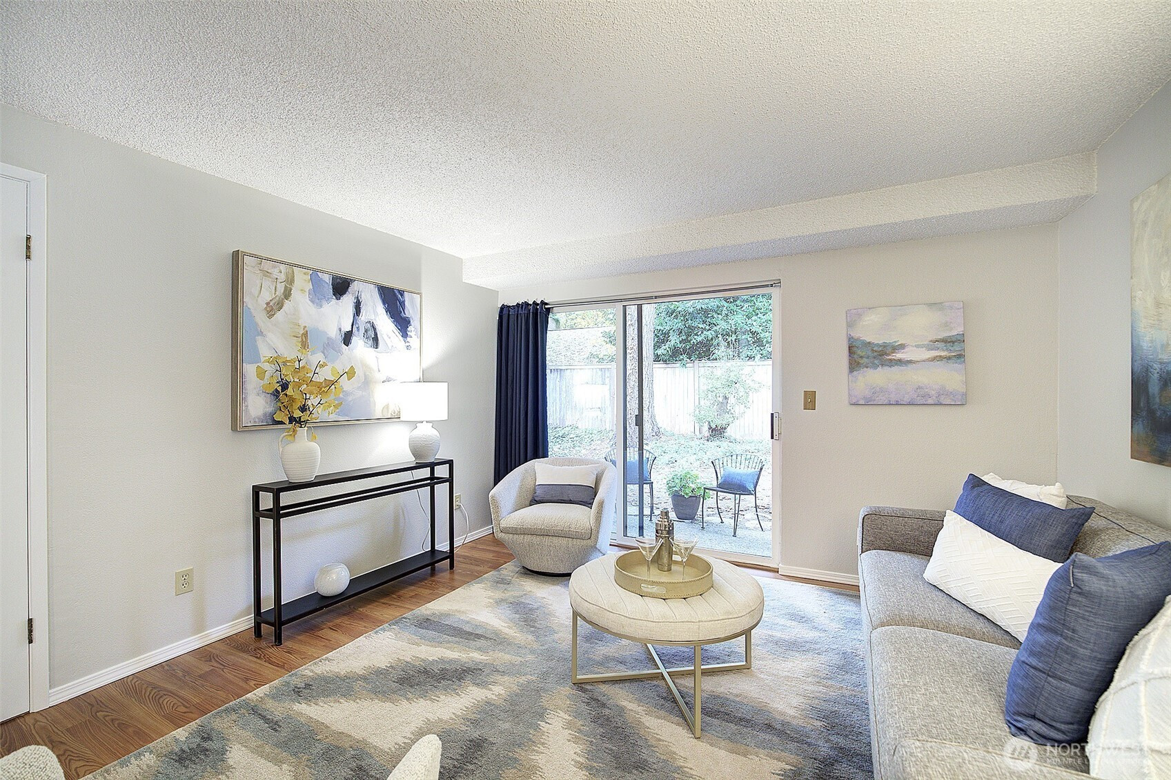 9900 NE 124th Street, Kirkland, WA 98034