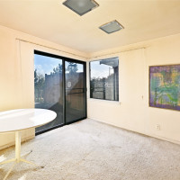 7332 58th Avenue NE, Seattle, WA 98115