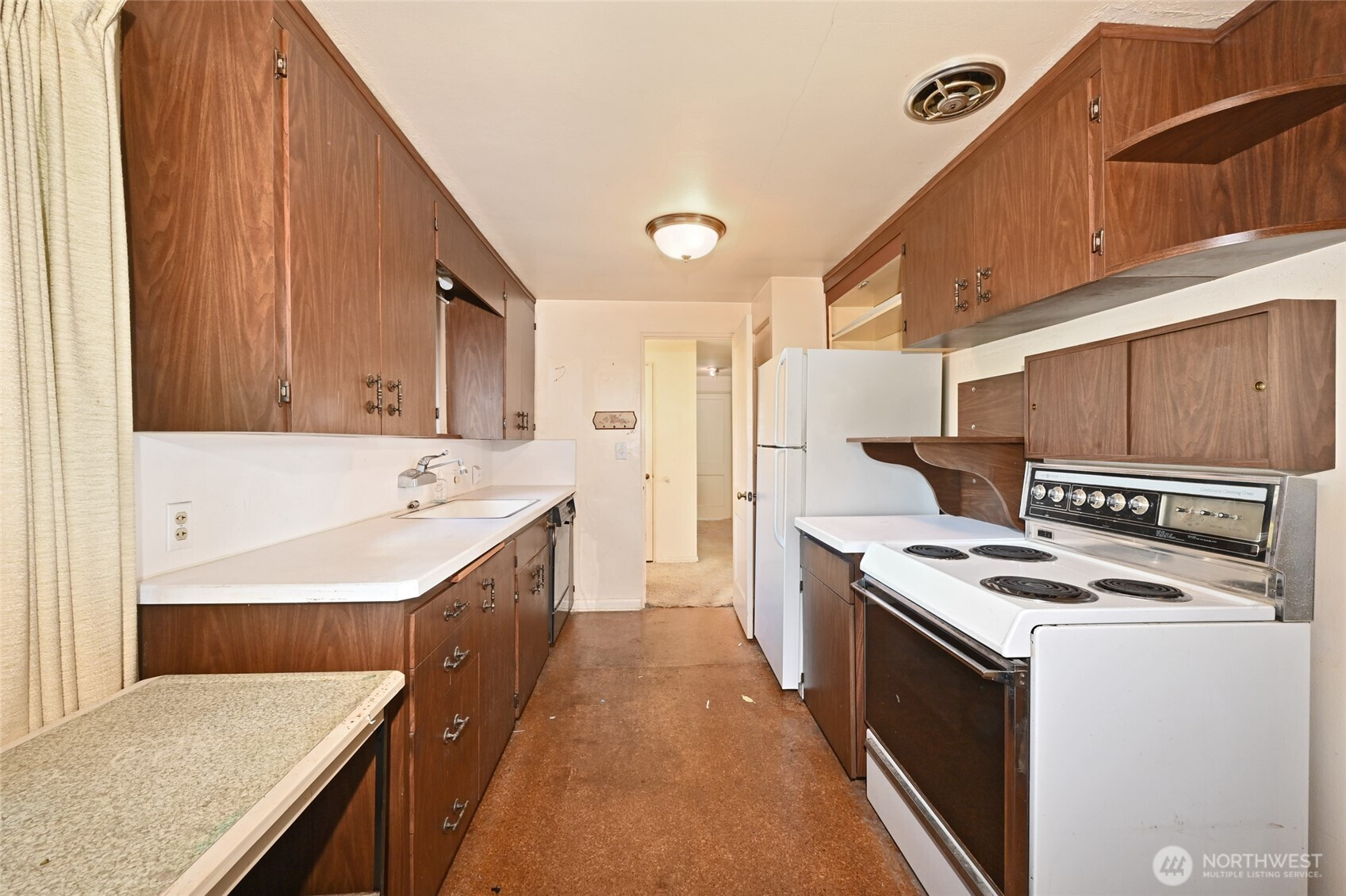 7332 58th Avenue NE, Seattle, WA 98115