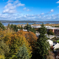 7332 58th Avenue NE, Seattle, WA 98115