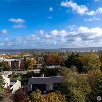 7332 58th Avenue NE, Seattle, WA 98115