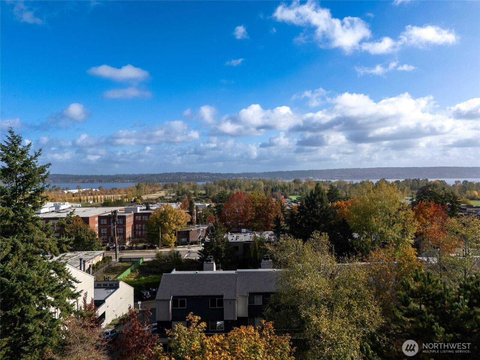 7332 58th Avenue NE, Seattle, WA 98115