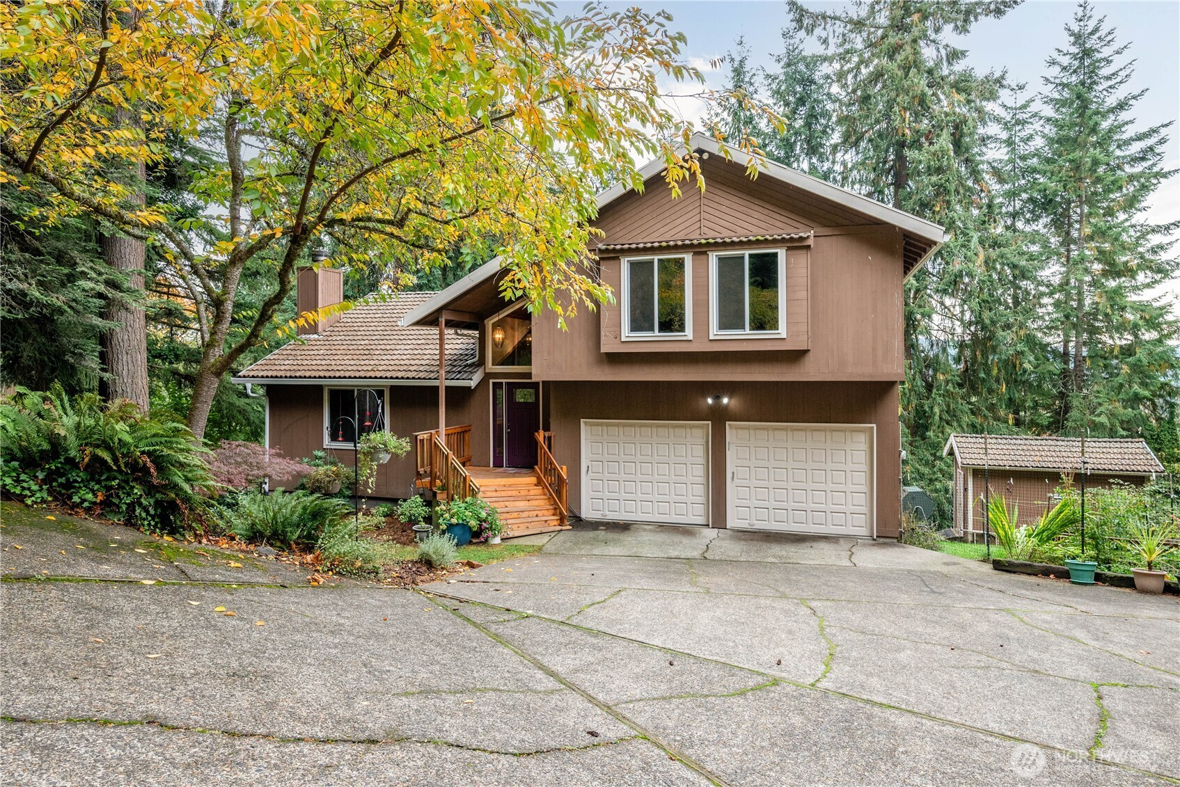 4415 Poplar Way, Longview, WA 98632