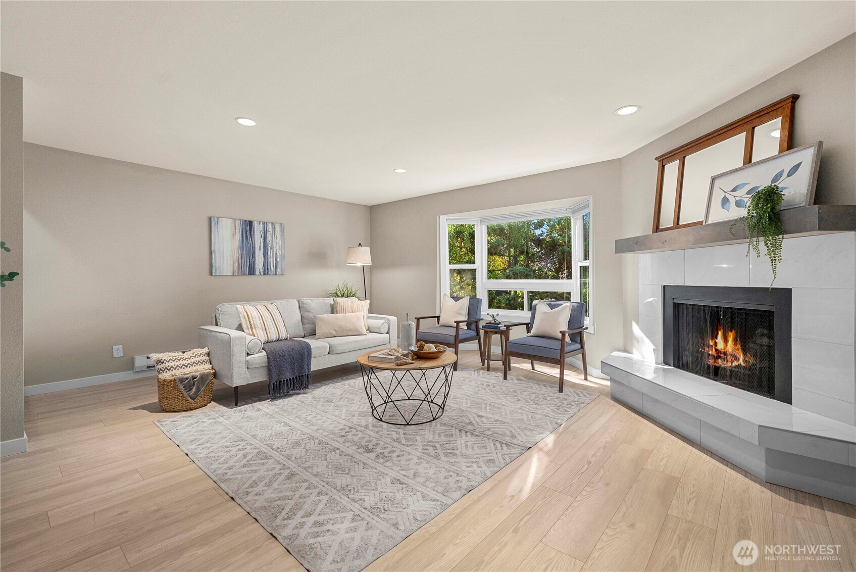 210 Boylston Avenue E, Seattle, WA 98102