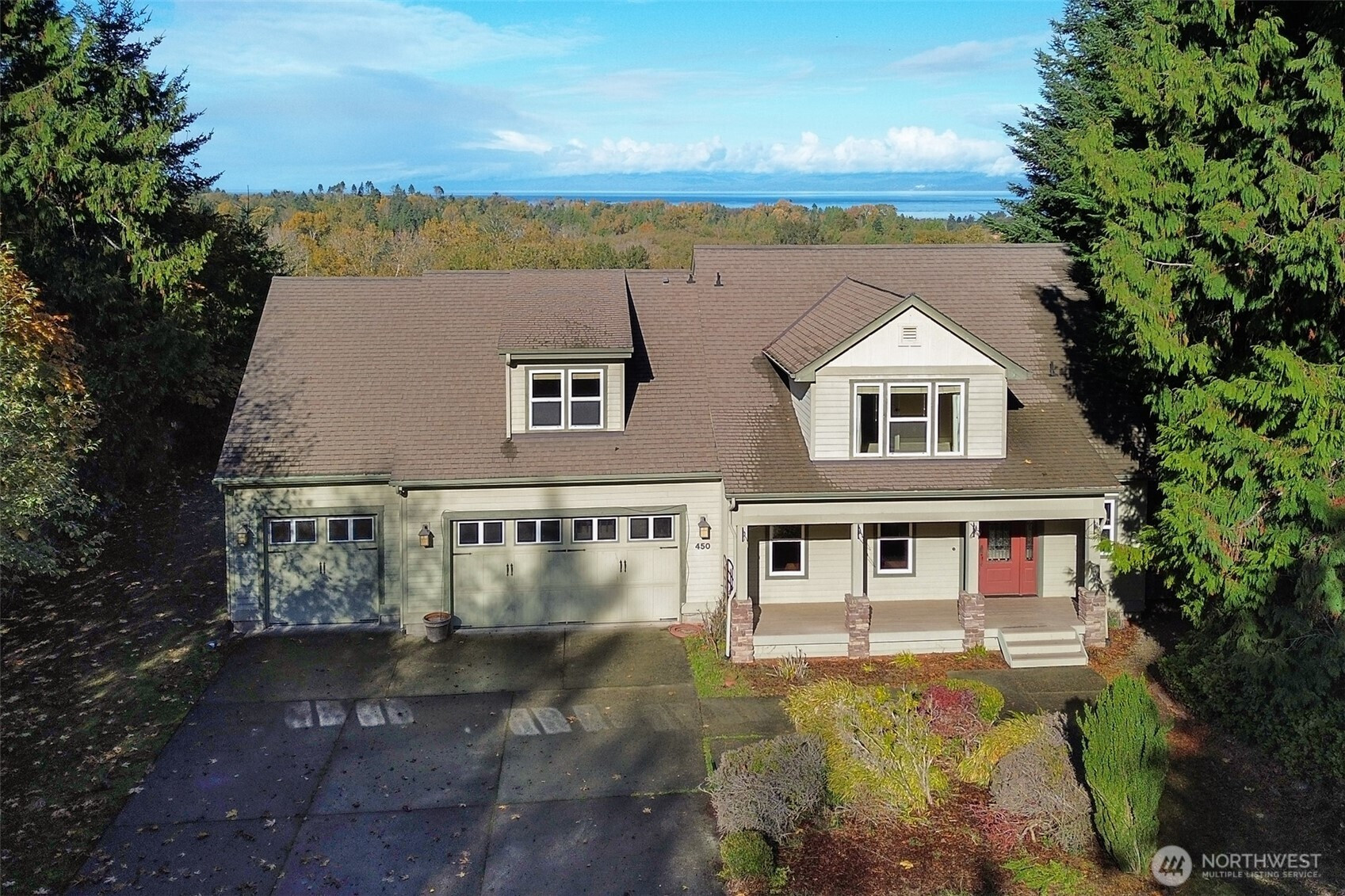 450 Elwha Bluffs Road, Port Angeles, WA 98363