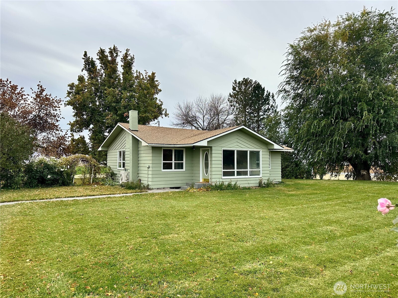 4749 Rd 12 SW, Royal City, WA 99357