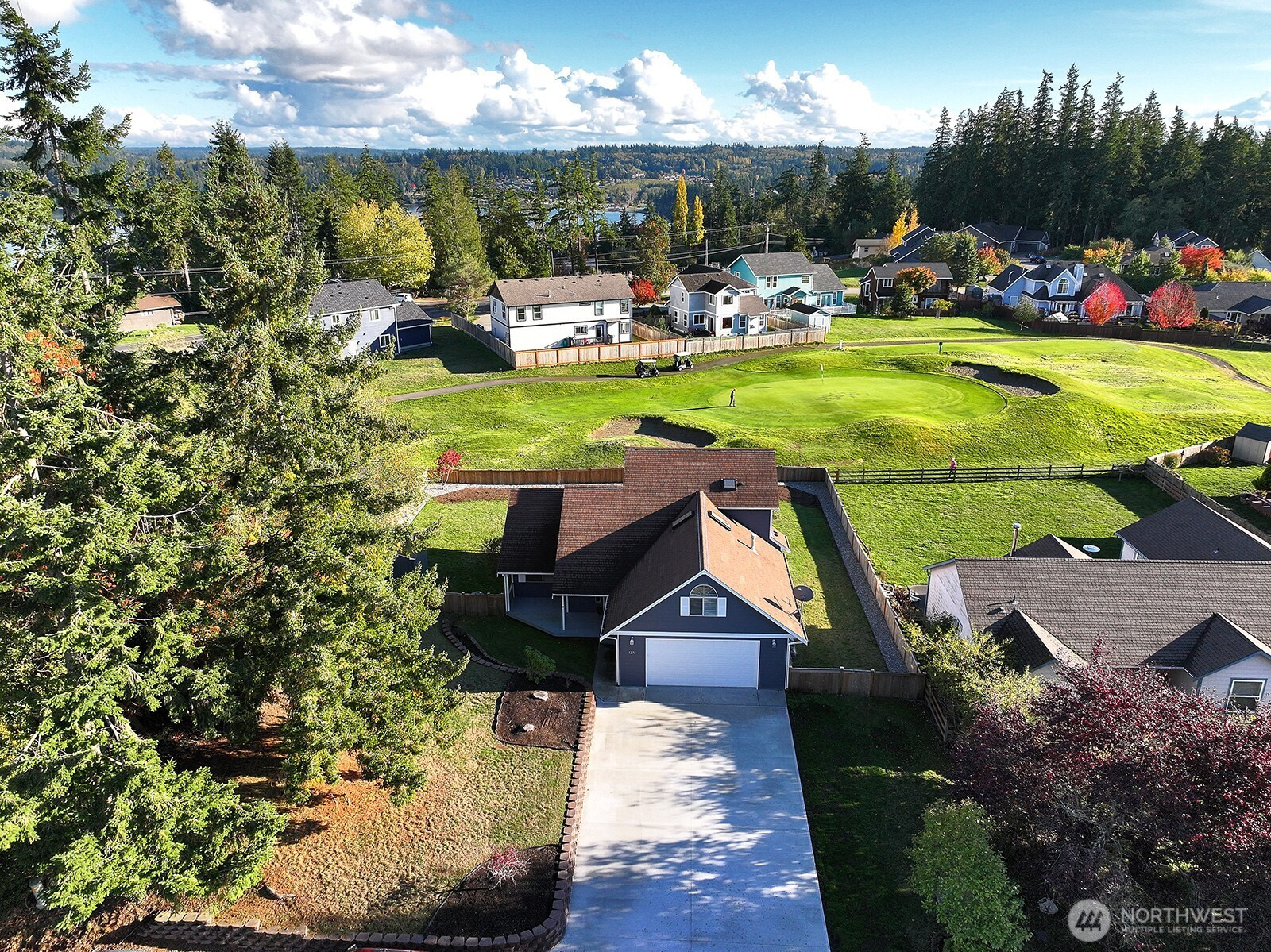 1278 Dunlap Drive, Freeland, WA 98249