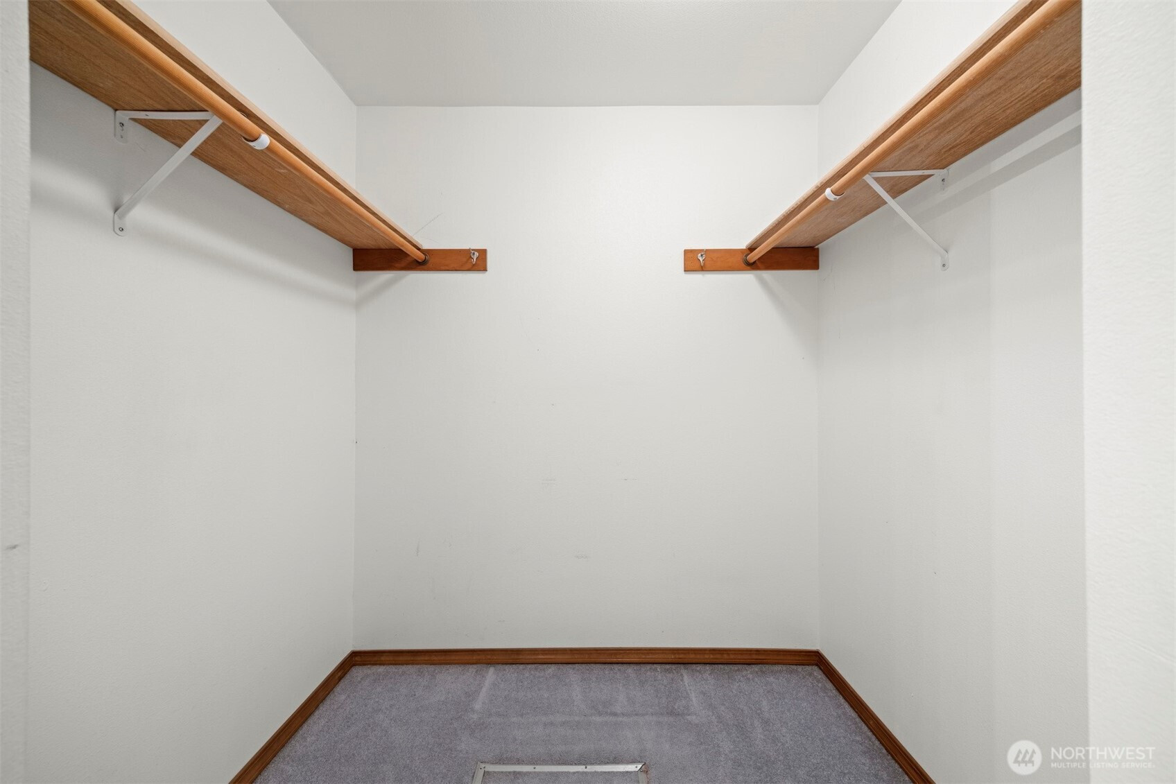 820 N 8th Street, Mount Vernon, WA 98273