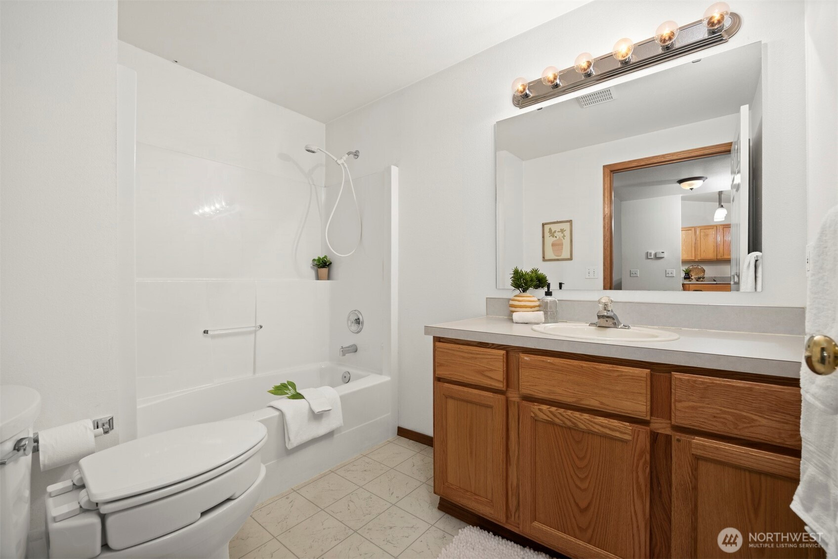 820 N 8th Street, Mount Vernon, WA 98273