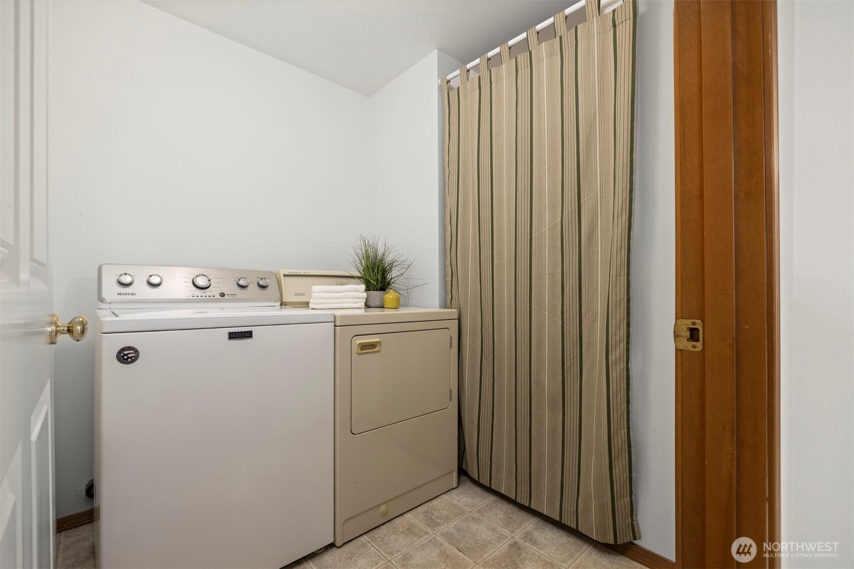 820 N 8th Street, Mount Vernon, WA 98273