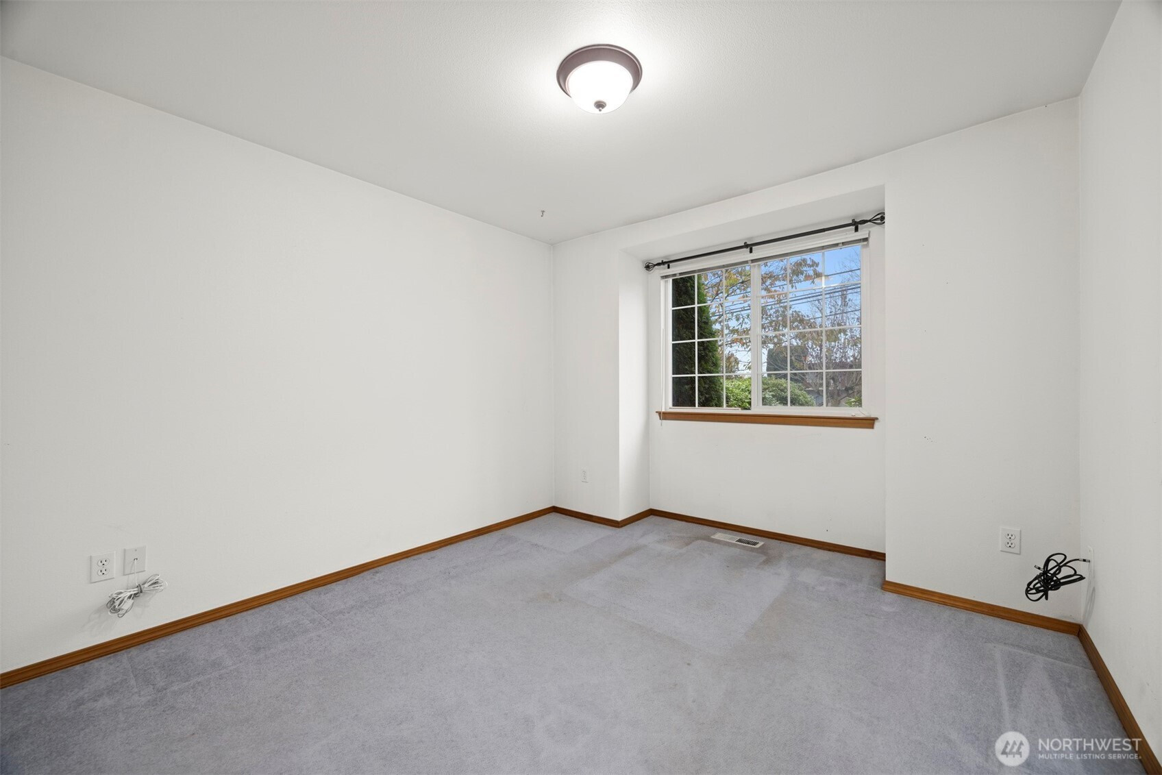 820 N 8th Street, Mount Vernon, WA 98273