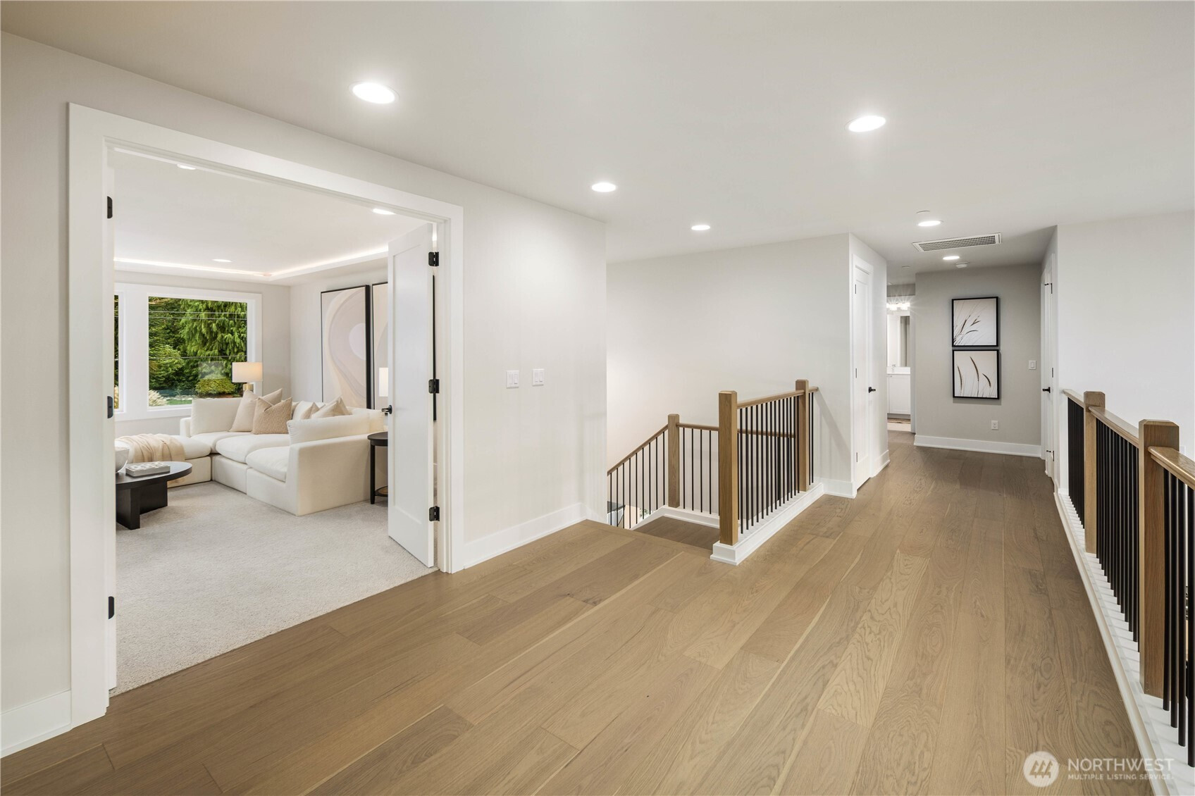 12127 NE 65th Street, Kirkland, WA 98033