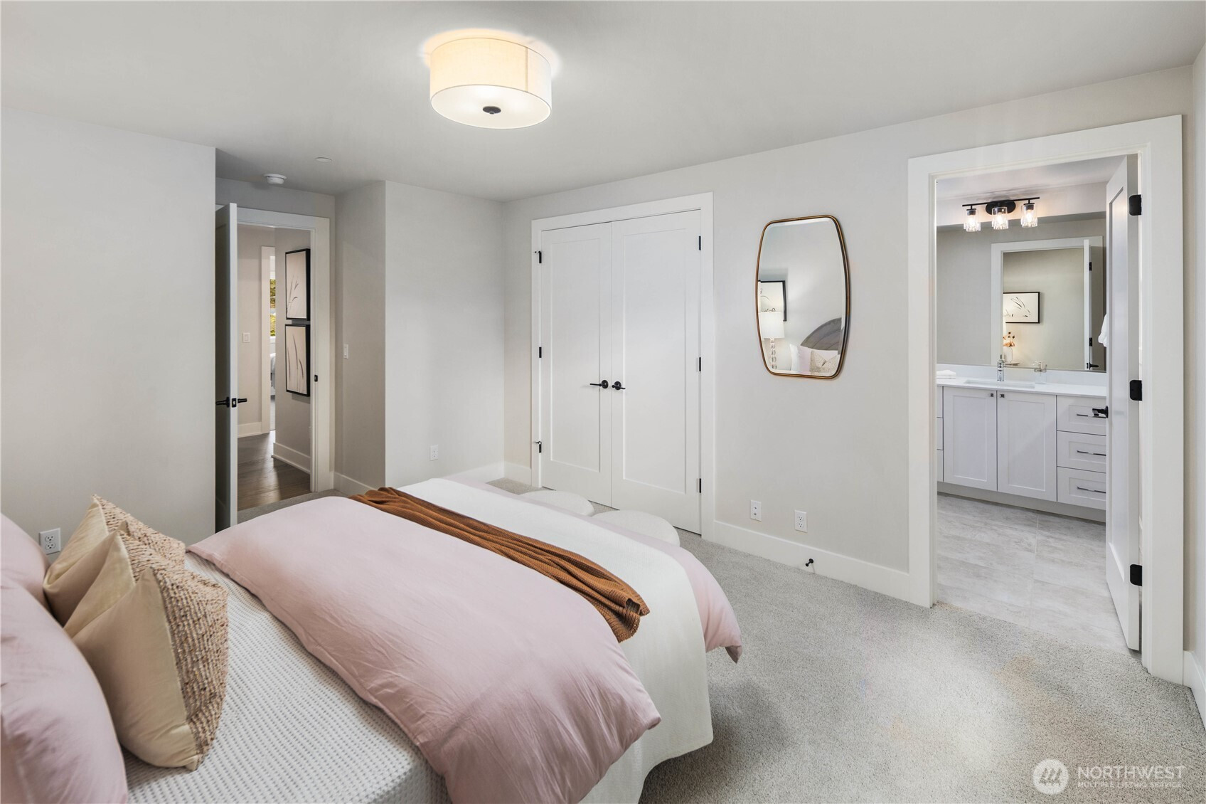 12127 NE 65th Street, Kirkland, WA 98033