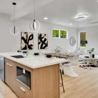 261 E Louisa Street, Seattle, WA 98102