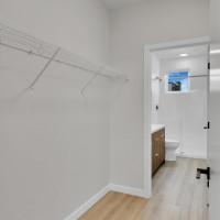 261 E Louisa Street, Seattle, WA 98102