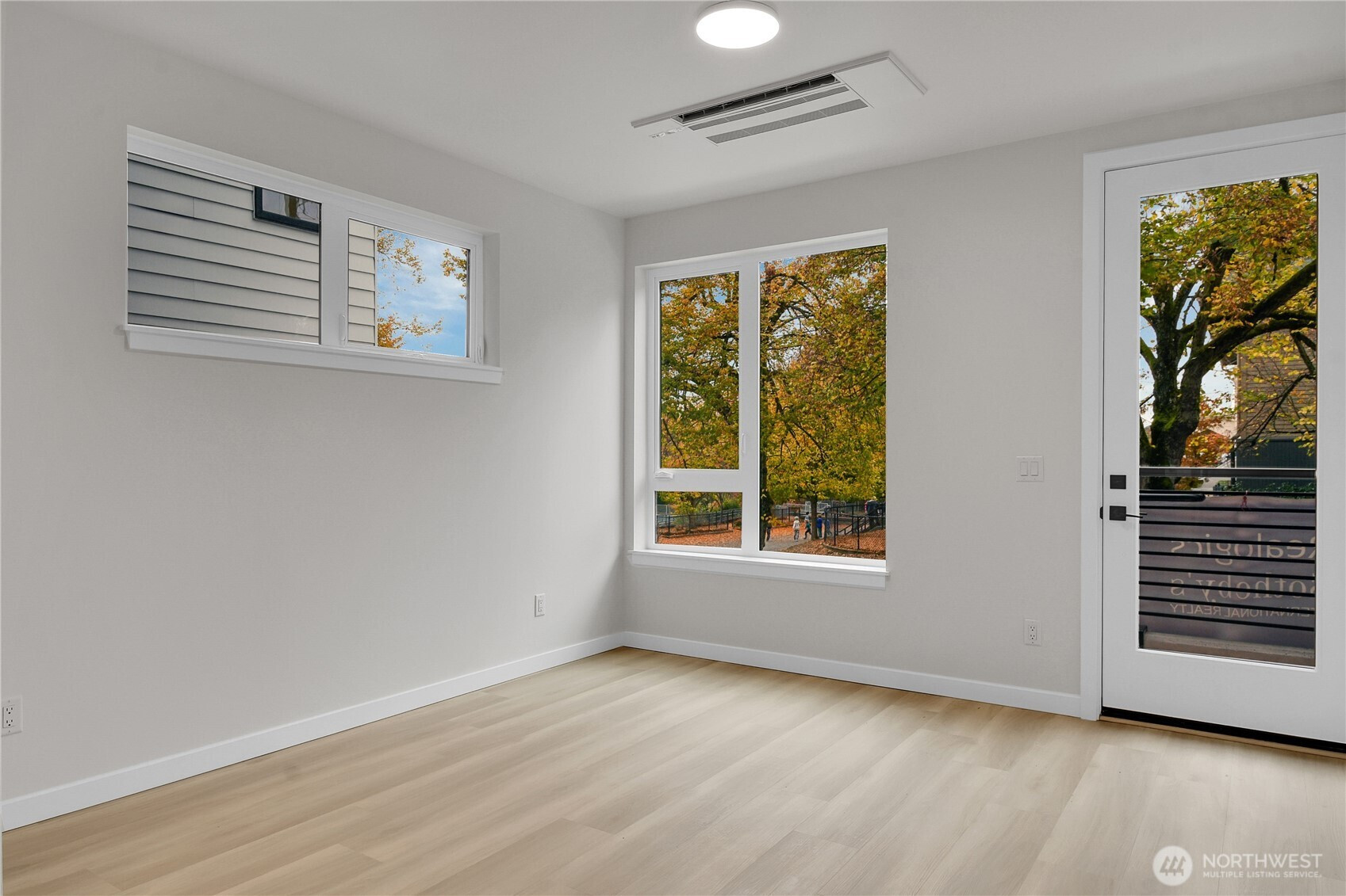 259 E Louisa Street, Seattle, WA 98102