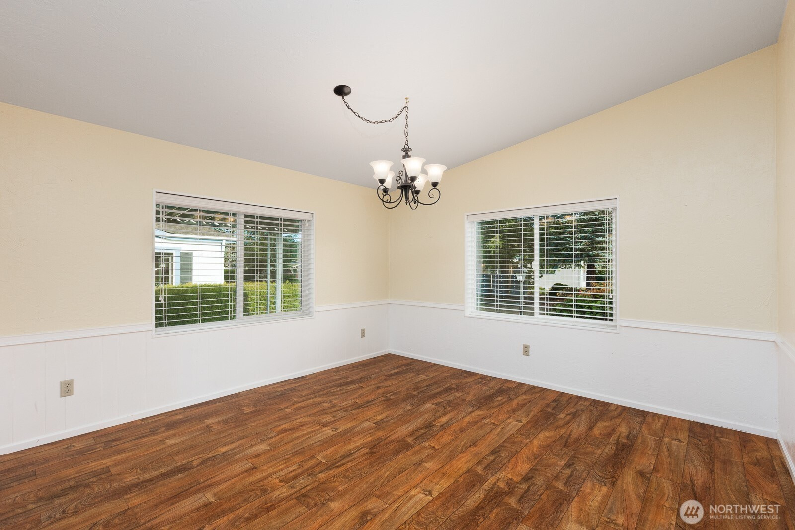 836 S Harman Way, Orting, WA 98360