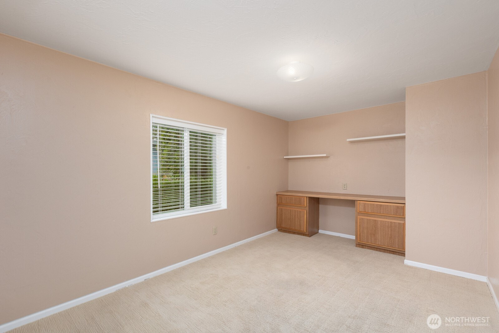 836 S Harman Way, Orting, WA 98360