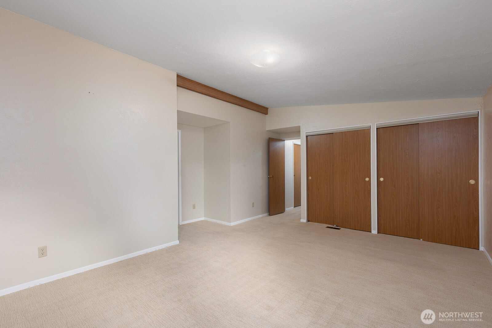 836 S Harman Way, Orting, WA 98360