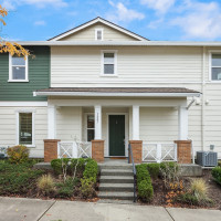 1247 NE Hickory Lane, Issaquah, WA 98029