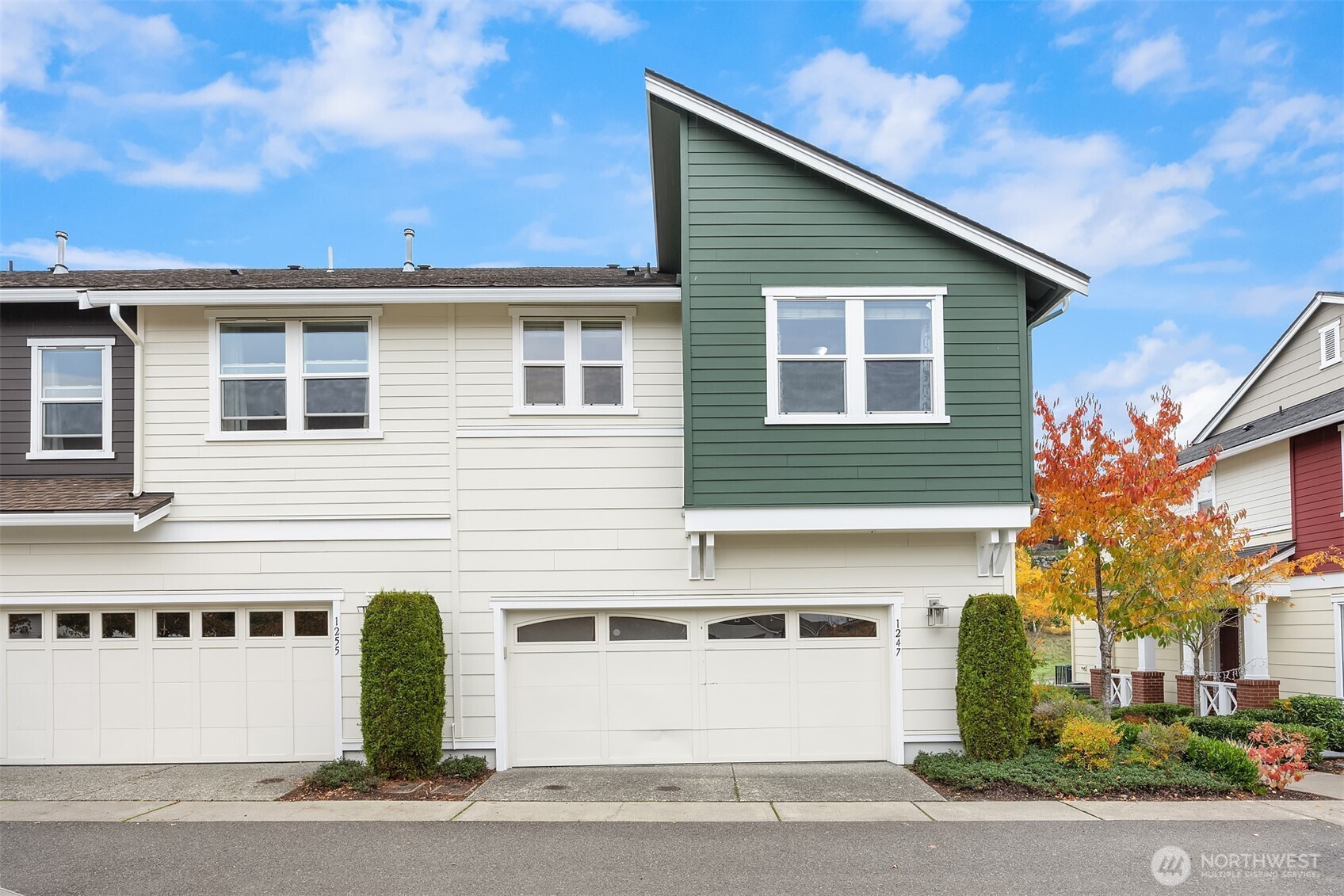 1247 NE Hickory Lane, Issaquah, WA 98029