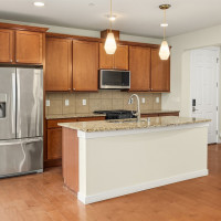 1247 NE Hickory Lane, Issaquah, WA 98029