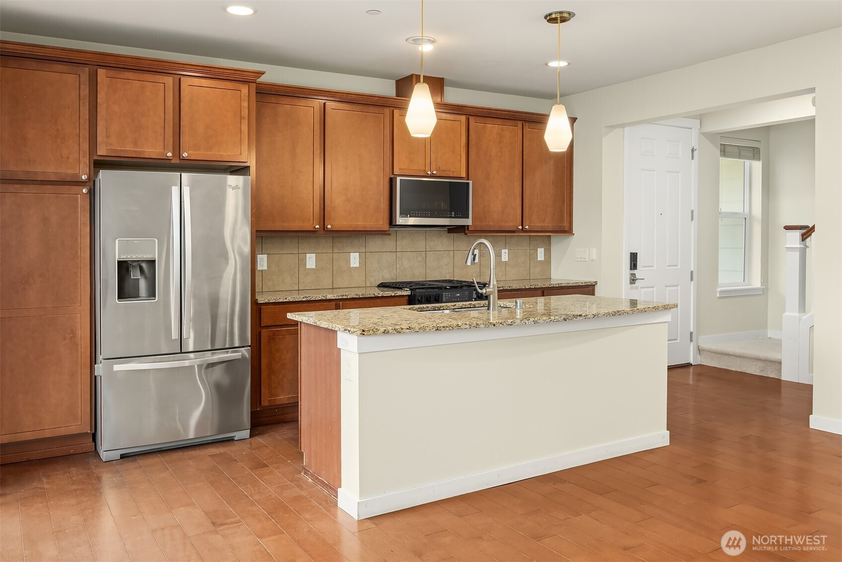 1247 NE Hickory Lane, Issaquah, WA 98029